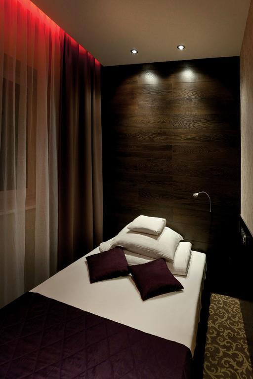 Nu Hotel Лодзь Экстерьер фото